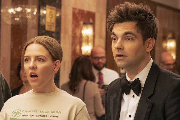 The Other Two: this overlooked sitcom skewered Hollywood better ...
