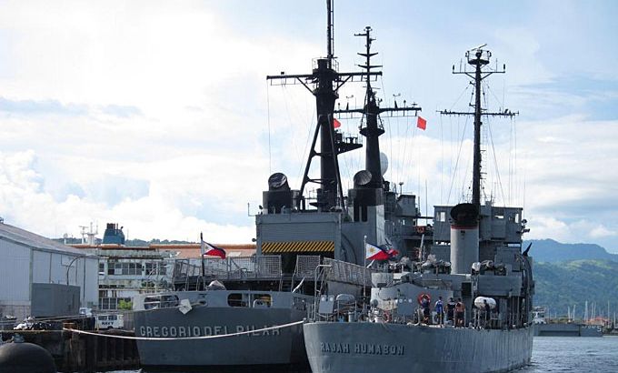 Standoff at Scarborough Shoal | South China Sea | Al Jazeera