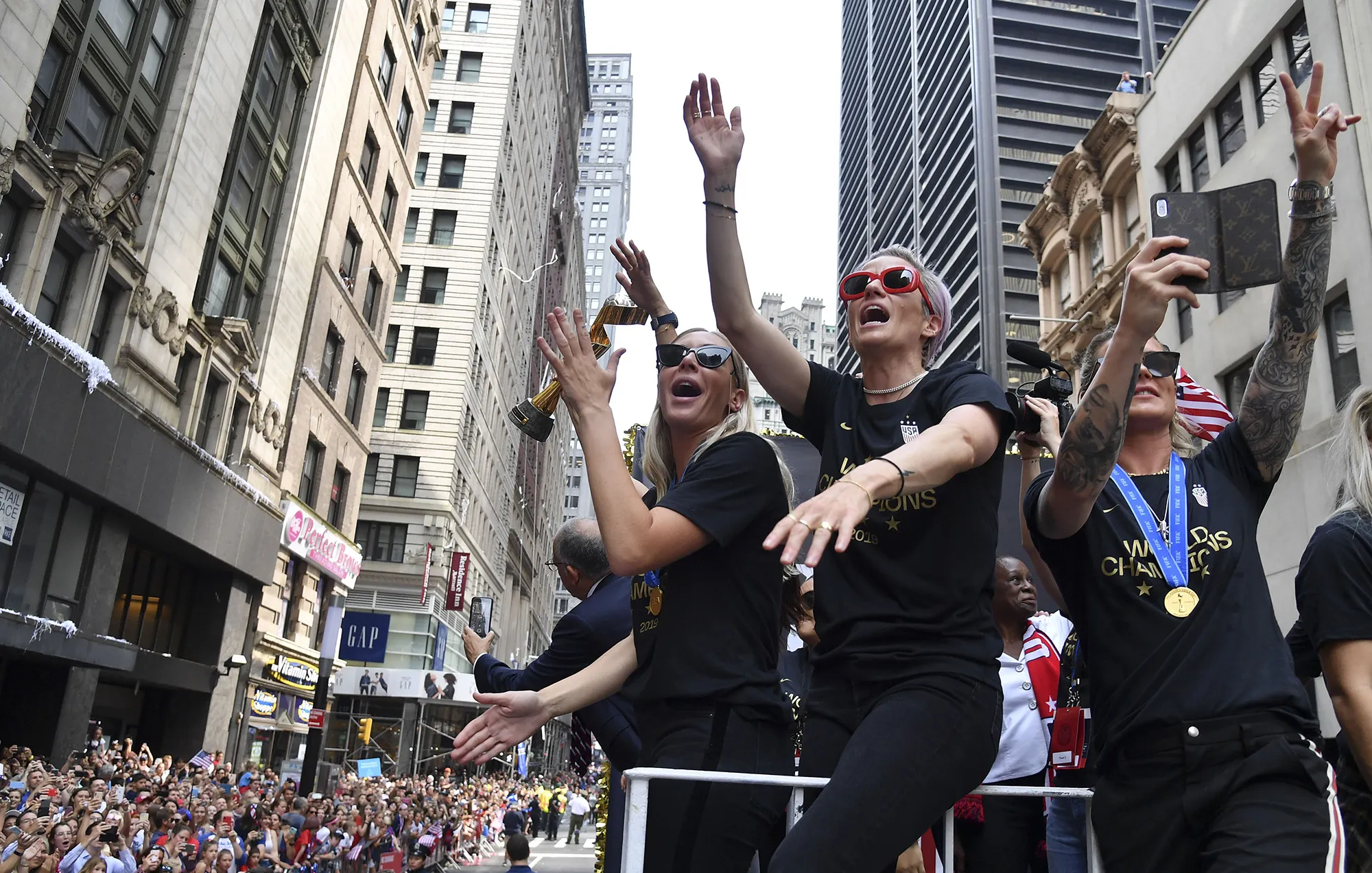 Latest: US Women's World Cup Victory Parade NYC Live Updates ...